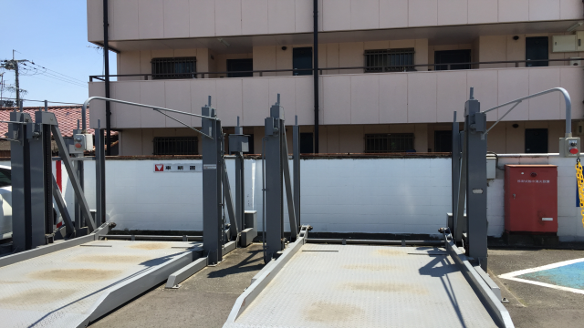 二段式立体駐車場